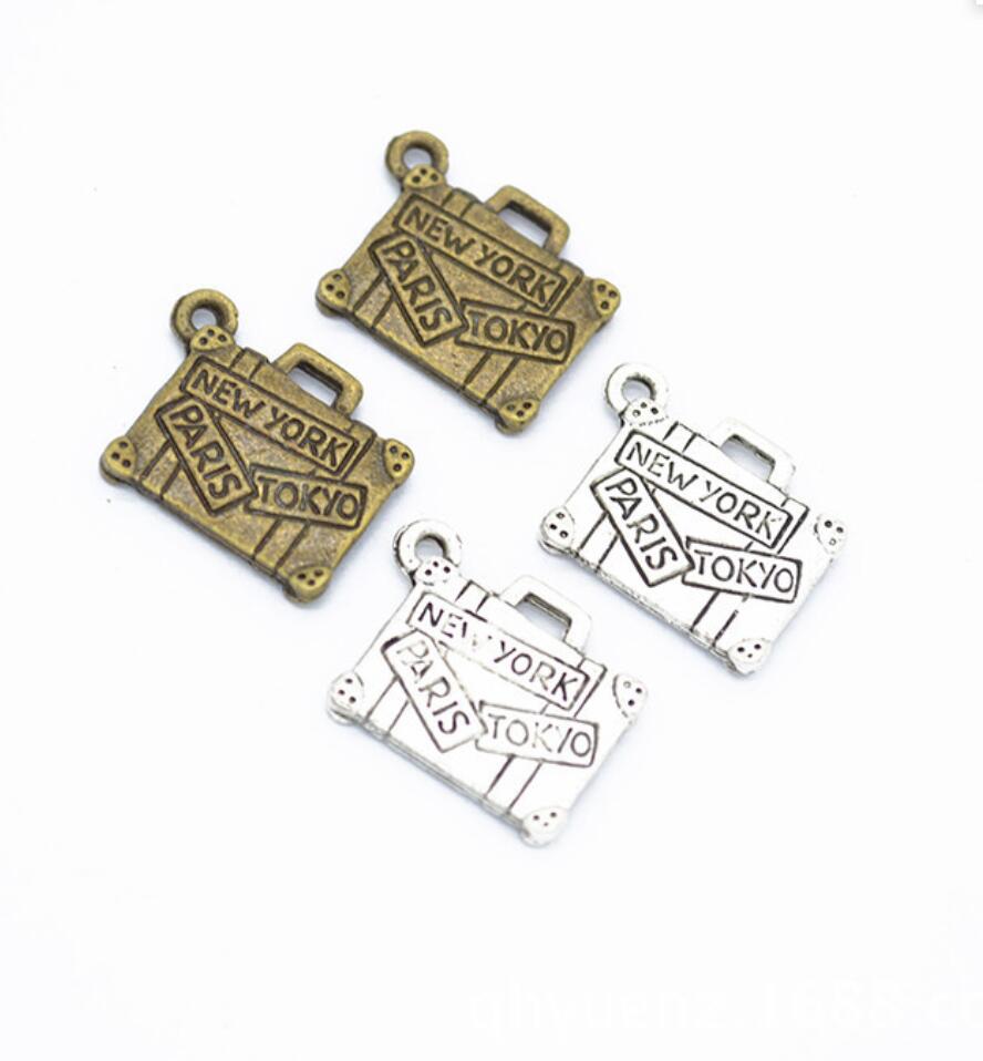 150 breloques sacs de voyage N - Jewelry Making Tokyo avis et prix